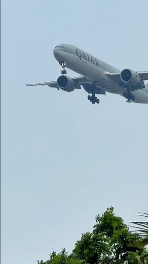 Qatar Airways | Boeing 777-300ER✈️ | #automobile #aviation #airplane #qatarairways #boeing
