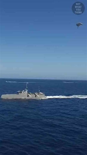 The drone that flies a kite