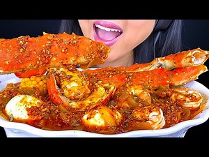 ASMR GIANT KING CRAB, LOBSTER & SHRIMP SEAFOOD BOIL MUKBANG (EATING SOUNDS) ASMR Phan