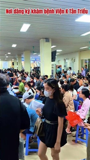 K Institute in Tan Trieu is packed with patients.