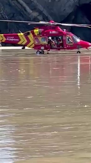 Tolcarne Beach in Newquay cordoned off as Air Ambulance lands | Cornwall Live