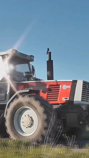 Steyr 8180 Turbo: Drive or Pass the Old School Beast?