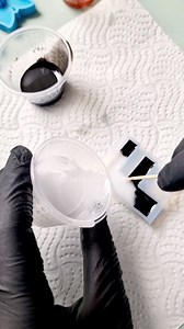 Control the Pouring Resin like a Pro 💪 Let's make another beautiful order for Canada 😍 Don't miss our Subscribe and Save Website Launch for 30% OFF 🛍⬇️ www.glitteringresinart.com #resinkeychains #resinbusiness #keychaincollection #keychainshop #buyonline #buynow #buylocal #handmadewithlove #handmadegiftshop #handmadegifts #smallbusiness | Glittering Resin Art