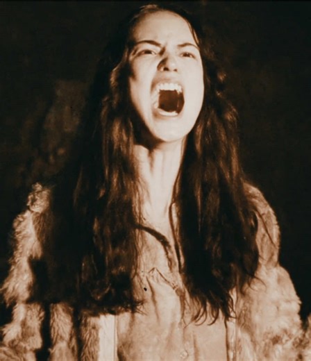 serving wilderness jesus all season 3 and looked so good doing so #lottiematthews #lottiematthewsedit #yellowjackets #yellowjacketsedit #fyp cc: killedseiya scp: cindyzscenes yellowjackets season 3 lottie matthews courtney eaton edit