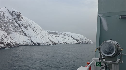 HMCS Robert Hampton Gray coming through St. John's narrows. | Royal Canadian Navy Today and Yesterday