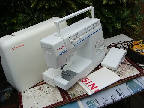 Electric Singer Sewing Machine Model 9217 See Video