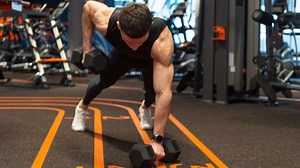 The Best Dumbbell Ab Workout for Every Experience Level | BarBend