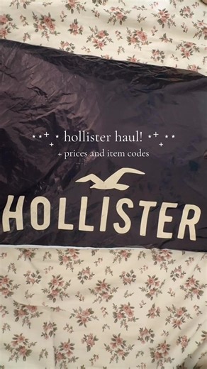 Hollister Holiday Haul: Stylish Outfits Under $72