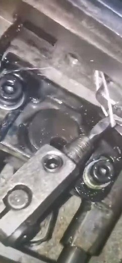 How does a bag sewing machine work