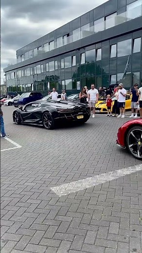 Lamborghini vs Ferrari