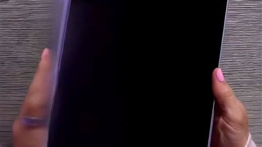 苹果iPad Pro 13英寸入手体验，性能强劲，适合办公与创作，轻薄便携，提升日常效率。