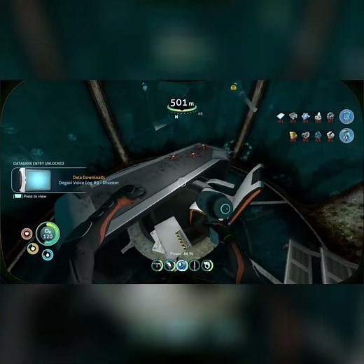Scary Alien Blueprint & Pig Encounter Underwater!