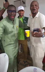 Hon. Ibrahim Tawa Conteh dances to Aguba song, a replica of the Coco Roast song🤔🤔🤔🤔 | Unity House - Sierra Leone