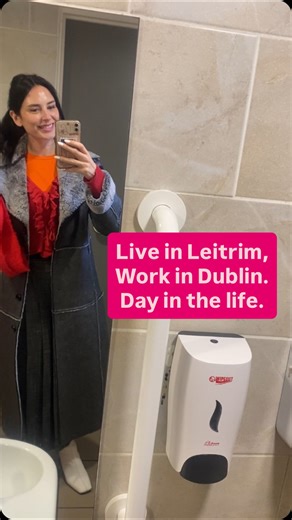 A lecturer’s schedule is weird. Not that many teaching hours but loads of prep and grading outside of it. Today was a short day with only one class - sometimes I have three back to back. When the train is quiet I find it excellent for working on but I also like to daydream, especially when I’m on the sunrise/sunset schedule. Short days like today mean I can fit in more city activities like nails and lunch dates with friends. Was a bit of a lavish day but that happens sometimes 🥰 | Martha's Look