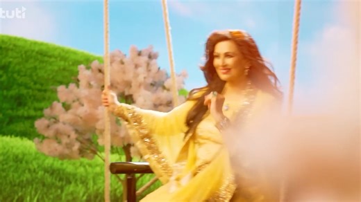 The catchy song ‘Zulfaan’ by renowned Afghan artist Naghma, produced by TriVision Studios. Watch this delightful performance on the Tuti YouTube channel. د افغانستان خوږه سندرغاړې نغمه وایی: په یوه خندا باندې لمبه به ټول جهان کړم، بلی... بلی، زه چې دا نه وانه زلفان کړم د دې ښکلي سندرې د لیدو لپاره طوطي یوټیوب چینل ته مراجعه وکړئ. | Tuti TV