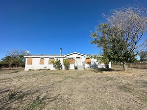 1813 7th Ave #A & B, Olivehurst, CA 95961 - MLS 223102828 - Coldwell Banker