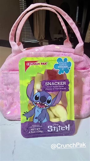 Snack time made easy 🍎✨ Crunch Pak is one of our go-to snacks—fresh, crunchy, and perfect for busy days with the girls. @Crunch Pak #CrunchPak #SnackTime #KidFriendlySnacks #MomManagedUGC #FamilySnacks