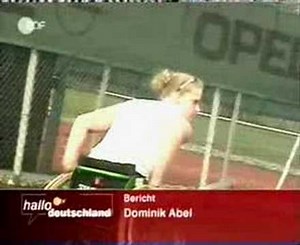 amputee - Nora Sommerfeld at HalloDeutschland