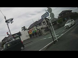 JAバンクで本人じゃないけど定期預金を解約。低金利時代だけど500倍も利息が違ったらお金を動かさざるを得ない。カレンダーやお歳暮をもらったりのお付き合いは終わる。出資金って元本保証なのか。価格変動する