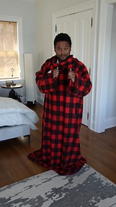 70K views · 213 reactions | CHOOSE YOUR FIGHTER: Snuggie® Edition!  Classic Buffalo Plaid  Classic Snow Leopard  Classic Blue  Classic Charcoal  Classic Purple | Snuggie Blanket | Facebook