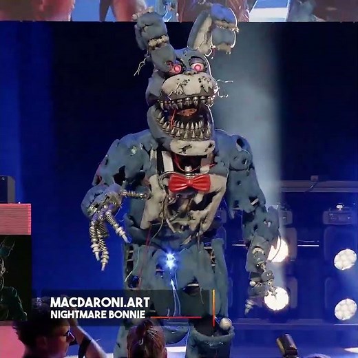 FNAF Nightmare Bonnie Cosplay Walk On