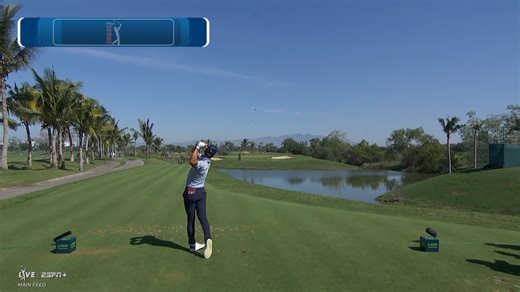 Thorbjørn Olesen sticks tee shot close leading to birdie at Mexico Open