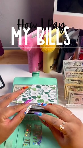 How I Pay my bills using the #cashenvelopemethod #cashstuffing #cashenvelopes #cashenvelopesystem #baddiesandbudgets #zerobasedbudget #BudgetFriendly #budgeting #budget #sinkingfunds | Baddies and Budgets