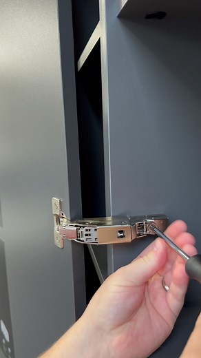 Titus Group on Instagram: "Have you tried our new T-type-i 170° hinge for tall doors? Our T-type-i 170° hinge with integrated Titus damper features 3D adjustment: -You can adjust the cam so, the door comes in or out -You can adjust the second cam so, the door goes up and down -Using the adjustment screw, you can adjust the door to the left and the right. #furniturehardware #kitchendesign #kitchendrawer #kitchen #kitchentrends #cabinethardware"