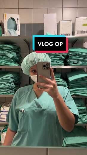 AHHHH MEIN ERSTER & AUCH NOCH ERFOLGREICHER ZUGANG 🥳 bin stolz 🫶🏼 gefallen euch meine vlogs? #anästhesie #zuganglegen #rettungssanitäterin #medizin #magensonde #op #miaspferdewelt #miabender #vlog