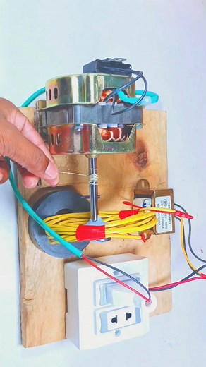 16K views · 170 reactions | Free Electricity Generator 2000V From Big Coper Wire #free #creative #tools #magnet #inventions | Surbhi Roy | Facebook