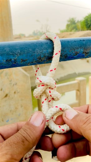 1.8K views | Packer’s knot #fbreels #viralreels #knotskills #skillart #outdooractivities #knot | Artcrafts# | Facebook