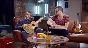 ‘Flight of the Conchords: Live at the London Apollo’: Watch Jemaine Clement and Brett McKenzie Announce Their HBO Return