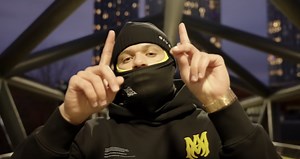 Watch Tunde deliver his "Fresh Home Freestyle" - GRM Daily