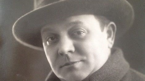 Saša Rašilov celý život simuloval nemoci a dělal si legraci. Když vážně onemocněl, nikdo mu nevěřil - Médium.cz