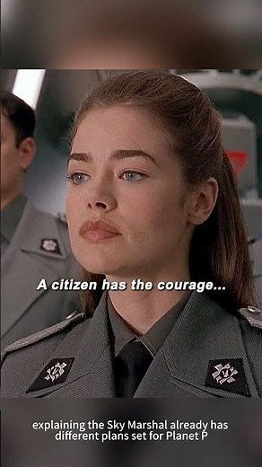 Starship Troopers (1997)Duty of the soldier, glory of the citizen.