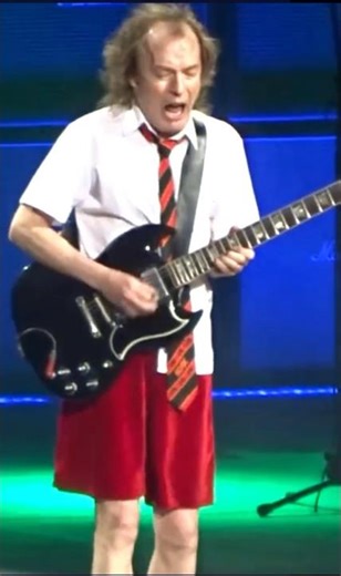 AC/DC. New York, September 14th 2016. #acdc #angusyoung #livemusic #rock #newyork #nyc