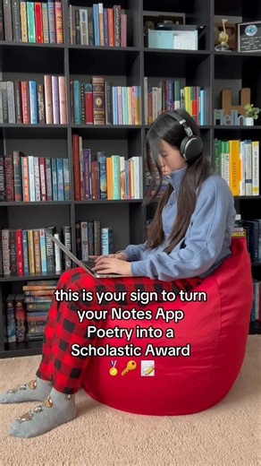 Scholastic Awards on Instagram: "Don’t we all write spontaneous poetry in our Notes app?? 🙋🏻‍♀️👀 We can’t wait to read your work, poets!"