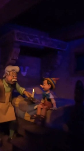 les Voyages de Pinocchio #disneylandparis #darkrise #pinocchio