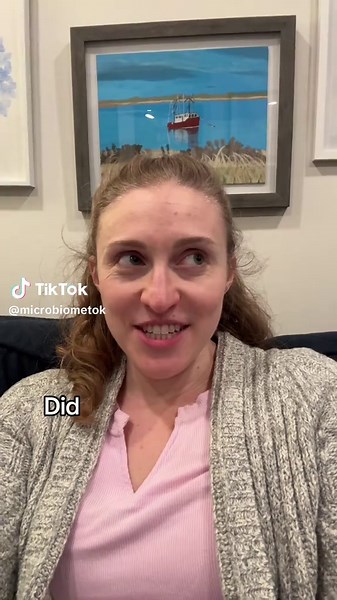 Your microbiome is as unique as your fingerprint! This is pretty cool. It also explains why we can’t easily make generalizations about how gut microbes affect human health. #microbiometok #guthealth #microbes