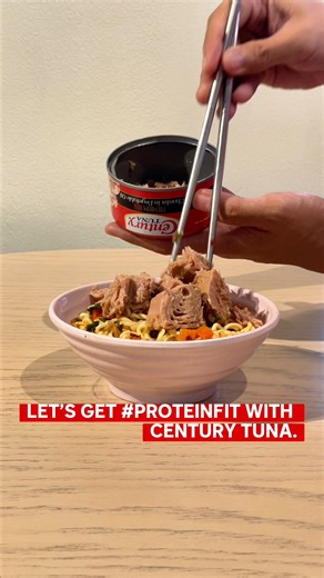 Who says your meal can’t be #ProteinFit? 😉 Just top your ramen with Century Tuna Premium Red and enjoy real tuna chunks 29g protein that powers you up. 💯 | Century Tuna Superbods
