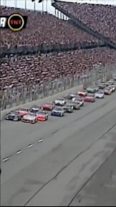 After a 2-hr rain delay and 19 laps under yellow, the 2002 Southern 500 is finally underway #nascar