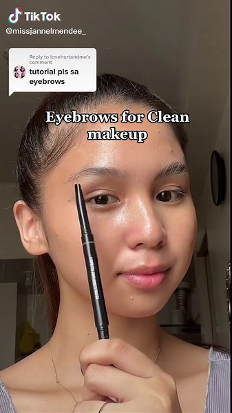 How to Clean Your Eyebrows: Step-by-Step Tutorial