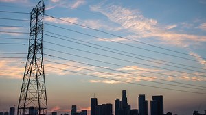 Tens of thousands of SoCal Edison customers could lose power amid heat wave