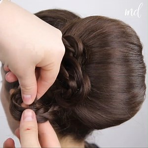 446K views · 3K reactions | 3 beautiful buns for any formal event | MetDaan Yummy | Facebook