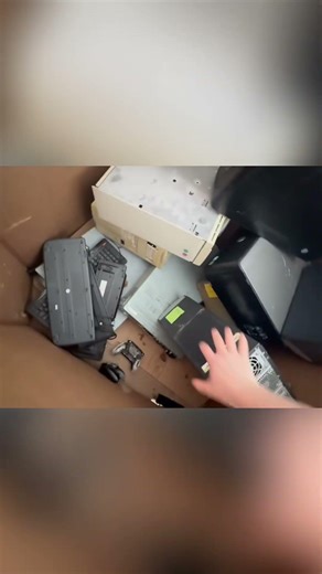 Vintage Tech Treasure Hunt! Old Computer Parts Found! #shorts