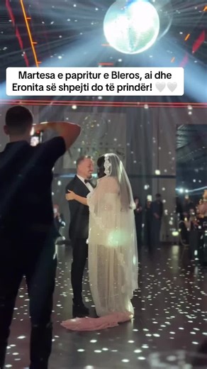 Martesa e papritur e Bleros, ai dhe Eronita së shpejti do të bëhen prindër! 🤍🤍 #blero #vip #fyp #viral #tiktok