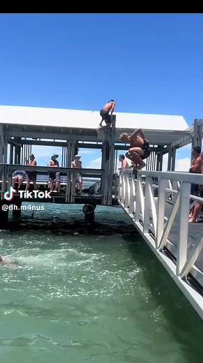 #bribeislandjetty #manu @#biggestbombersinthecliff
