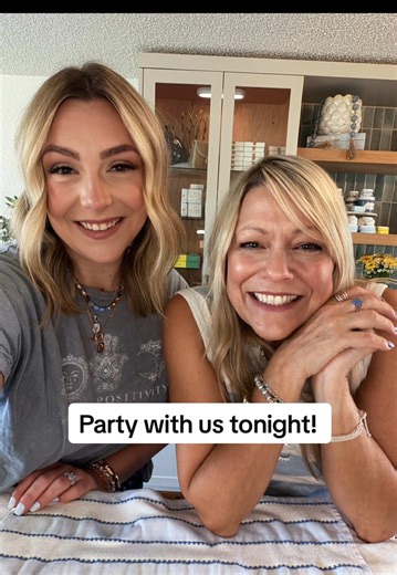 Come party on casual Friday! Playing games tonight and revealing treasures!! #bombparty #bompartyreveal #suprisejewelryreveals #tiktoklive