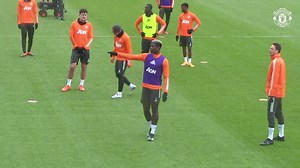 96K views · 17K reactions | Manchester United | Ball Possession | 6v6+6 - Playing 2 touches - Wich Team has to defend 2 goals, and attack 2 goals - 2 Floatters to create overload - Open Body, communication, think ahead, movment #futebol #football #fussball #soccer #possession #manunited #trainingmethods #coaching #practice #trainingsession #premierleague #portimao #algarve #portugal | Pedro Neto - Football Coach | Facebook