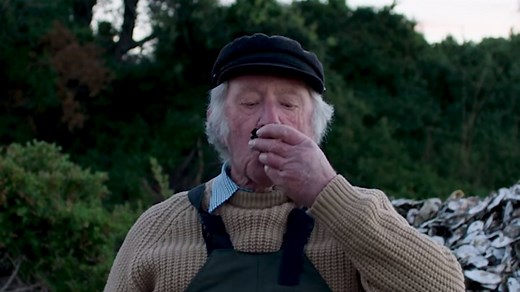 Tasmania parodies SA's 'old mate' ad with new tourism pitch